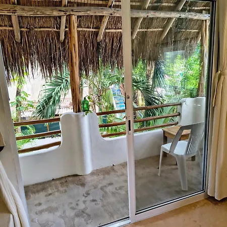 Hotel & Suites Oasis Bacalar Exterior photo