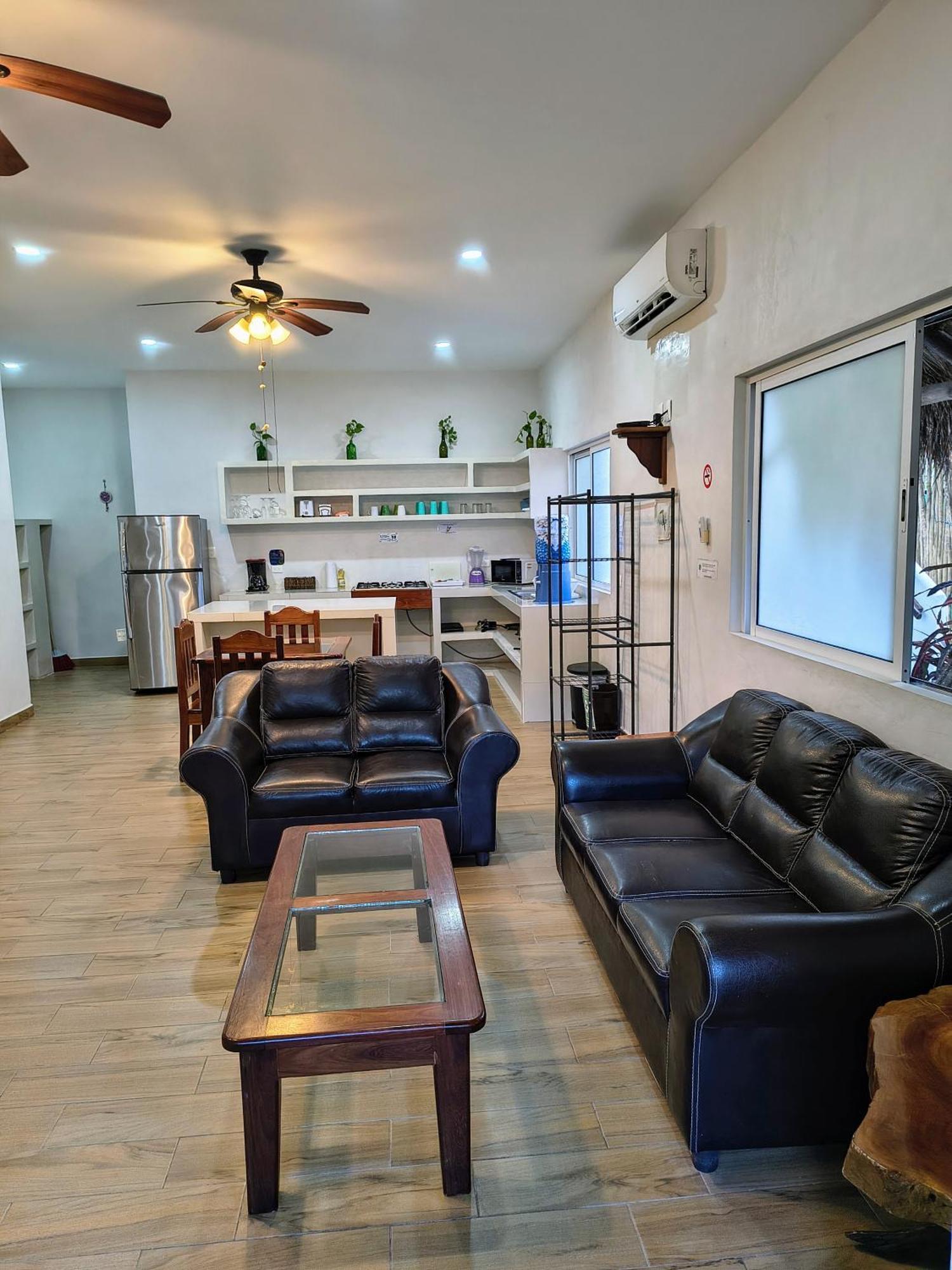 Hotel&suites Oasis Hotel