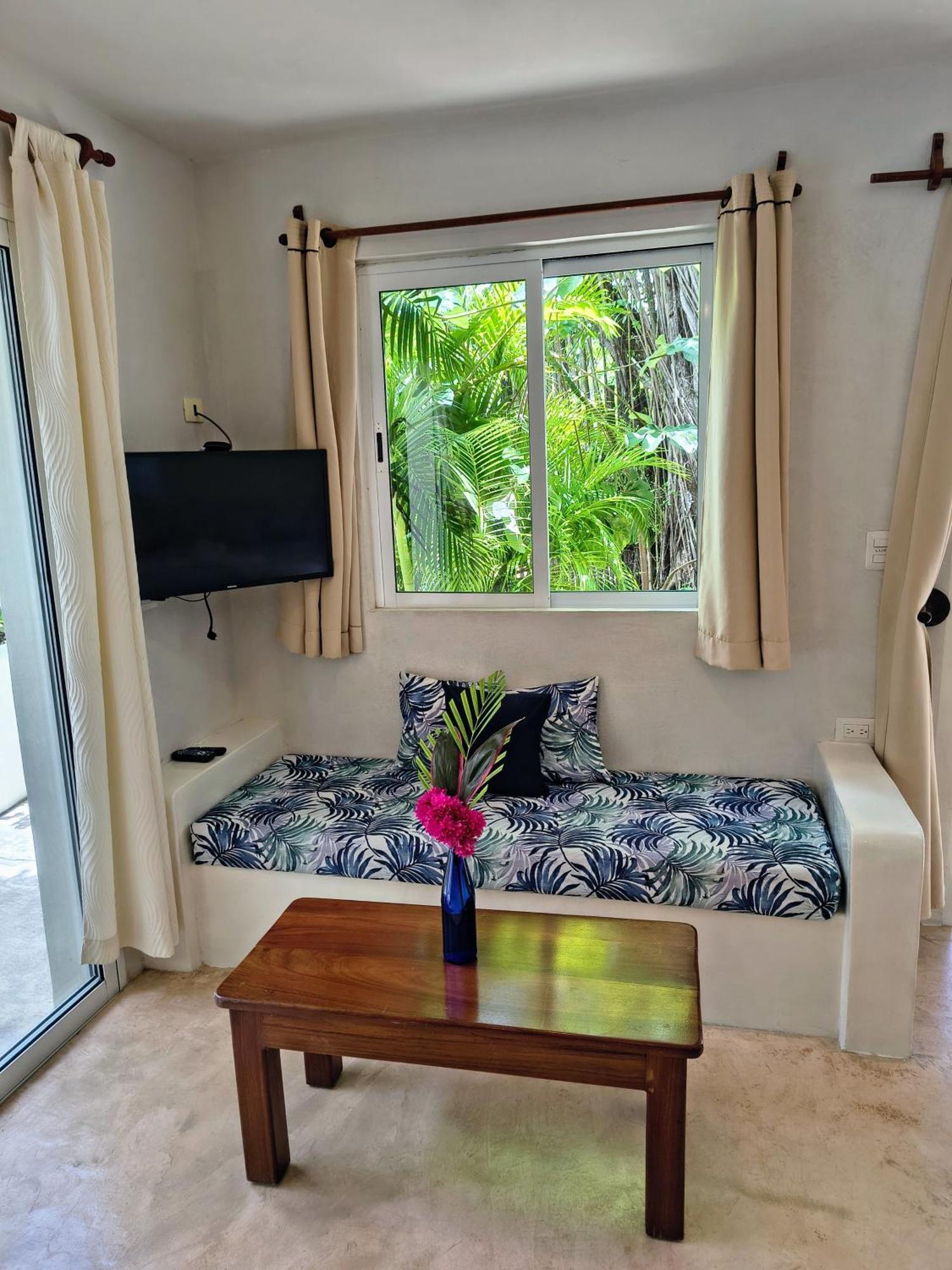 Hotel&suites Oasis Hotel 3*
