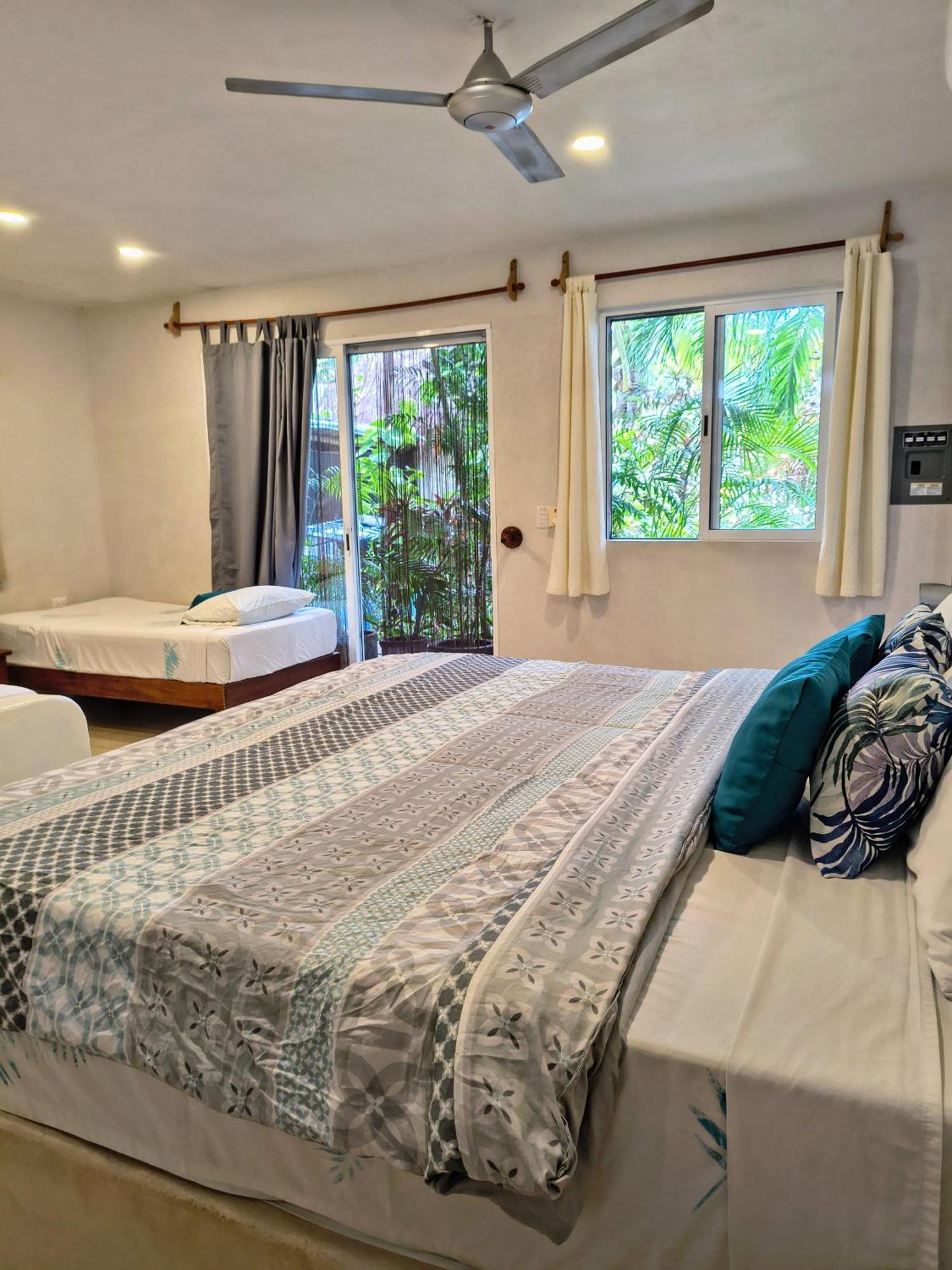 Hotel&suites Oasis Hotel 3*