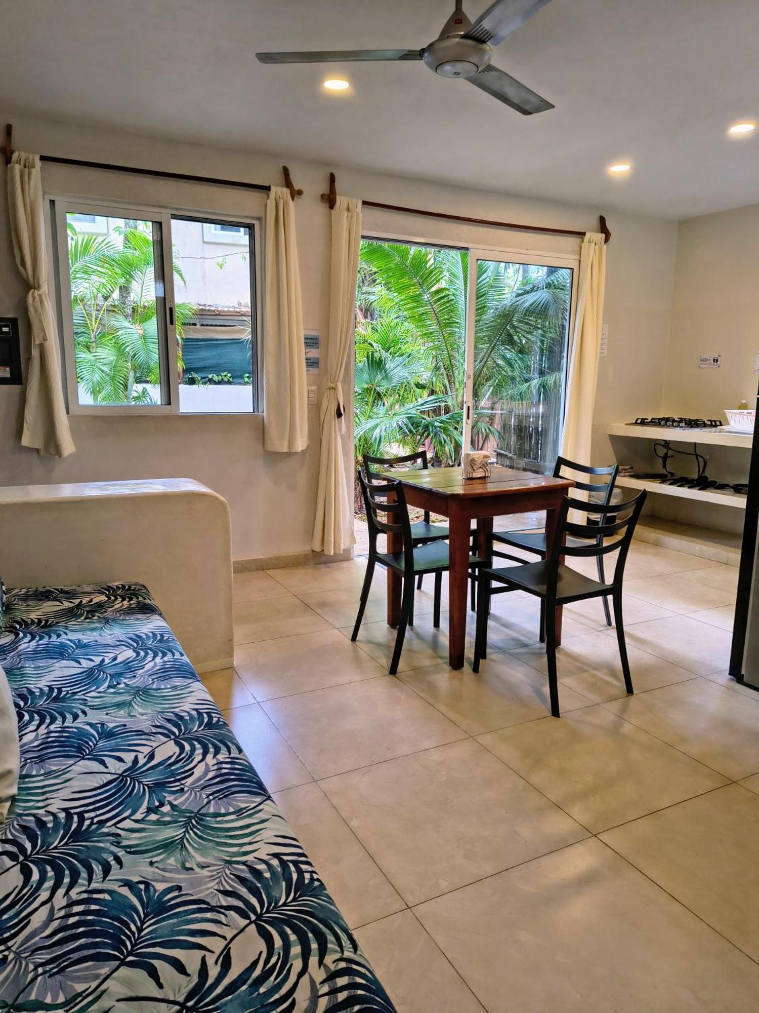 Hotel & Oasis Bacalar